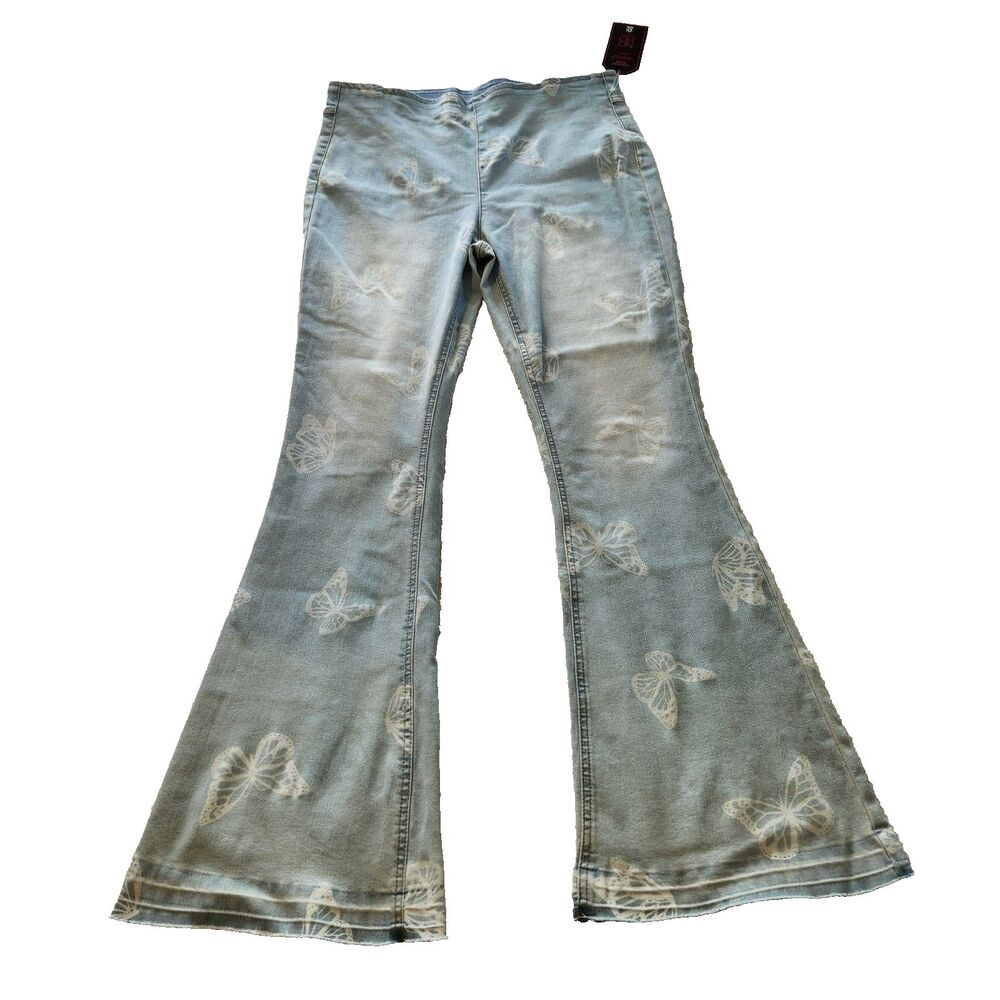NWT No Boundaries High Rise Flare Butterfly Print Pull-On Light Wash Jeans sz L